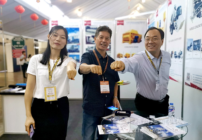 建新機(jī)械混凝土攪拌設(shè)備亮相菲律賓成焦點(diǎn)！