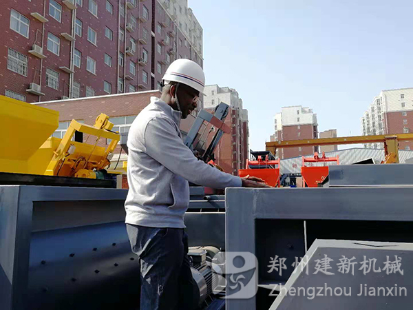 除了寶馬展，建新機(jī)械工廠更值得一看！